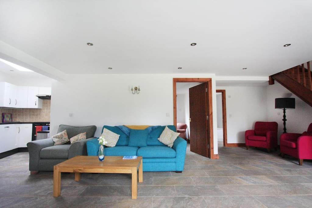 A Nicely Presented Friendly Comfortable Eco Cottage ソーンベリー エクステリア 写真